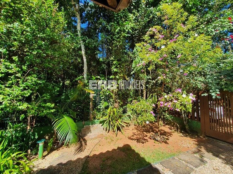 Casa a 20m da praia de Itamambuca, Ubatuba