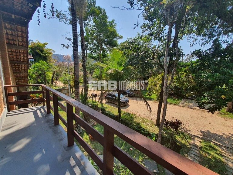 Casa a menos de 40m da praia de Itamambuca