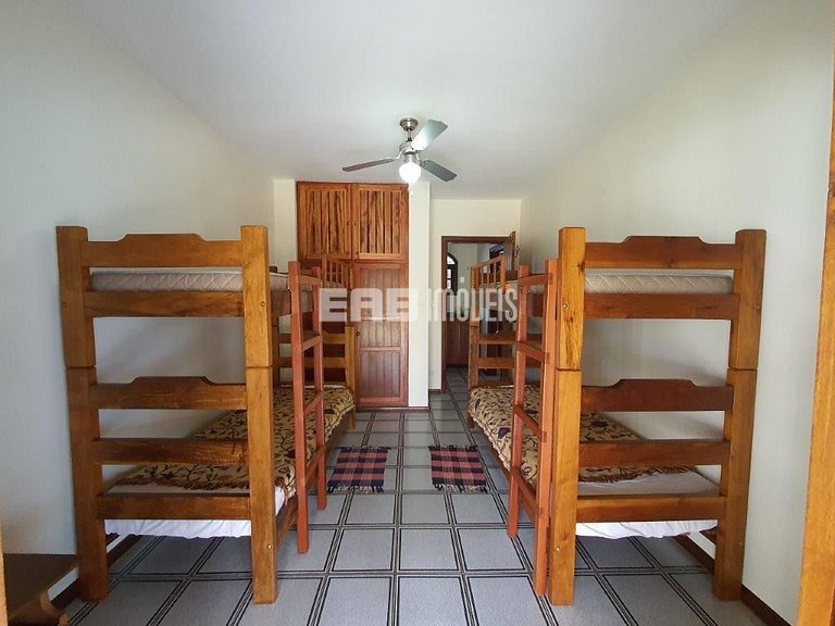 Casa a 250m da praia para locação em Itamambuca