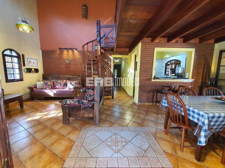 Casa com 3 quartos em Itamambuca, Ubatuba