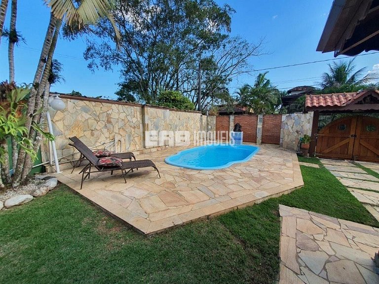 Casa com 3 quartos em Itamambuca, Ubatuba