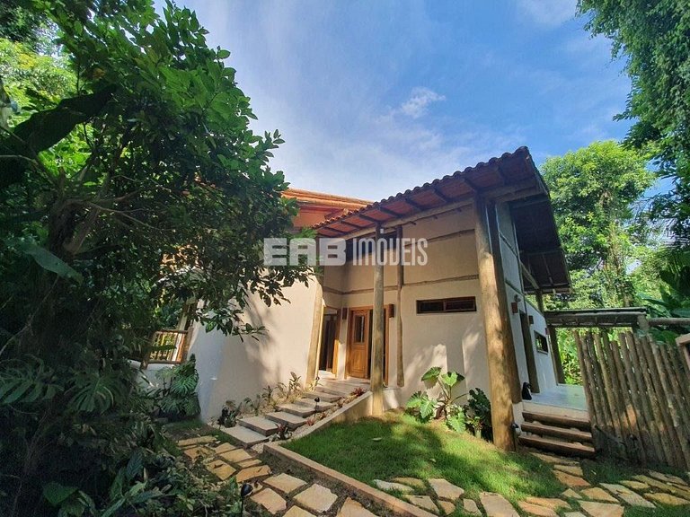 Casa 4 suítes, ar-condicionado e ducha aquecida