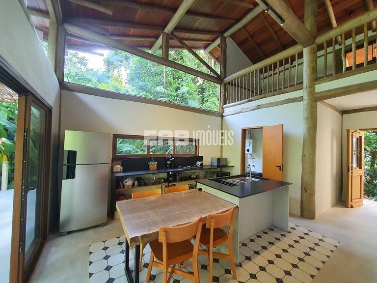 Casa 4 suítes, ar-condicionado e ducha aquecida