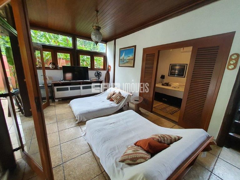 Casa a 100m da praia de Itamambuca para locação