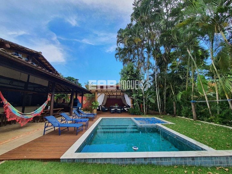 Casa a 100m da praia de Itamambuca para locação