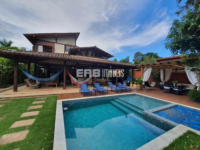 Casa a 100m da praia de Itamambuca para locação