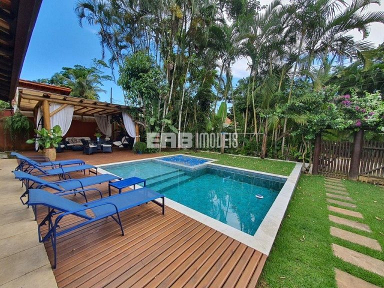 Casa a 100m da praia de Itamambuca para locação