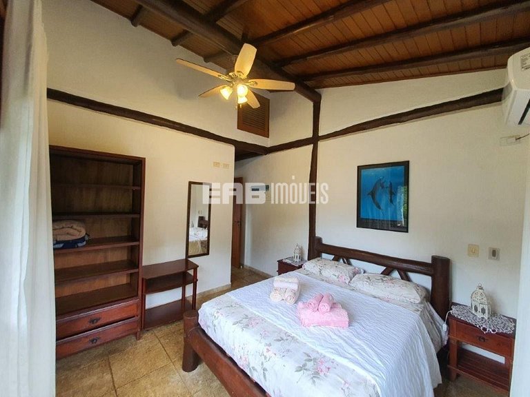 Casa a 100m da praia de Itamambuca para locação