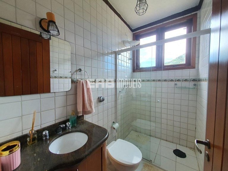 Casa a 100m da praia de Itamambuca para locação