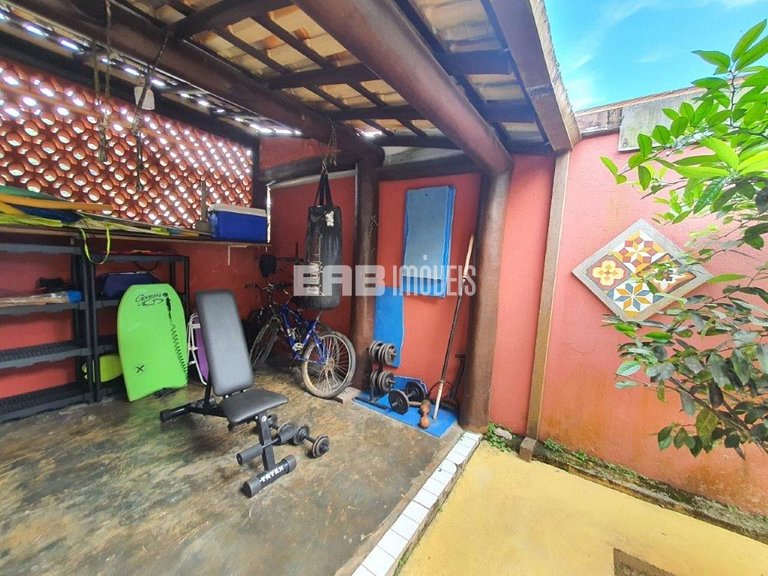 Casa a 100m da praia de Itamambuca para locação