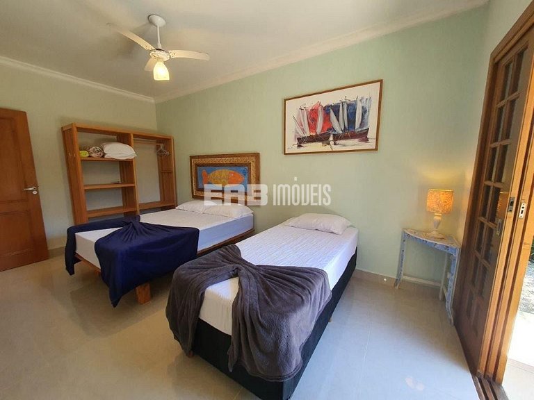 Casa com piscina e sauna para temporada em Itamambuca