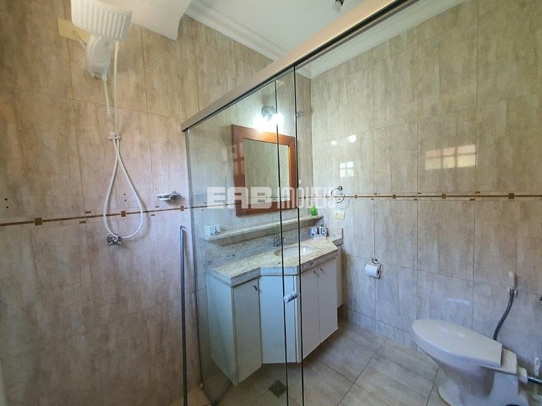 Casa com piscina e sauna para temporada em Itamambuca