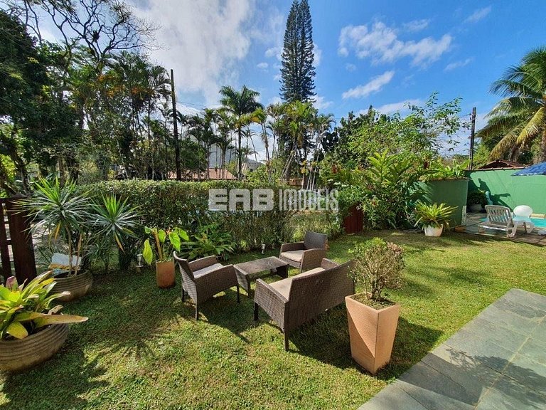 Casa a 120m da praia de Itamambuca