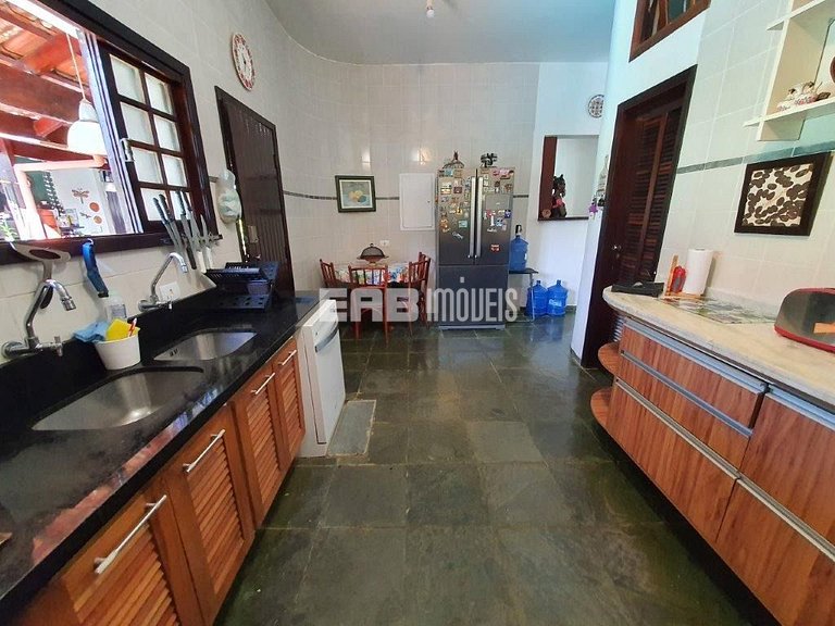 Casa a 120m da praia de Itamambuca