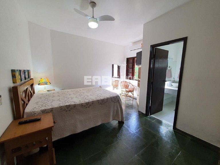 Casa a 120m da praia de Itamambuca