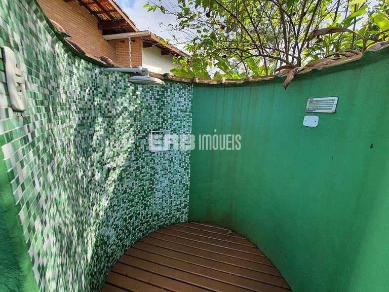 Casa a 120m da praia de Itamambuca