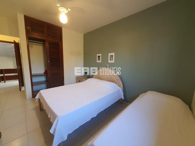 Casa com 5 quartos para temporada em Itamambuca