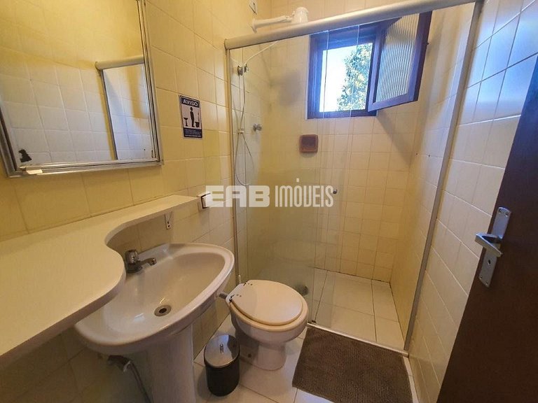 Casa com 5 quartos para temporada em Itamambuca