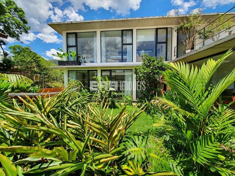 Casa para 12 pessoas na praia de Itamambuca, Ubatuba