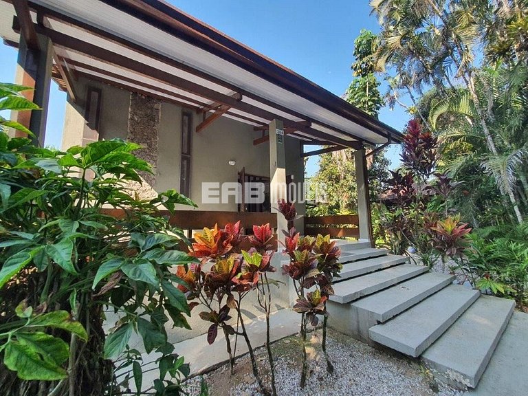 Casa com 5 quartos para temporada em Itamambuca