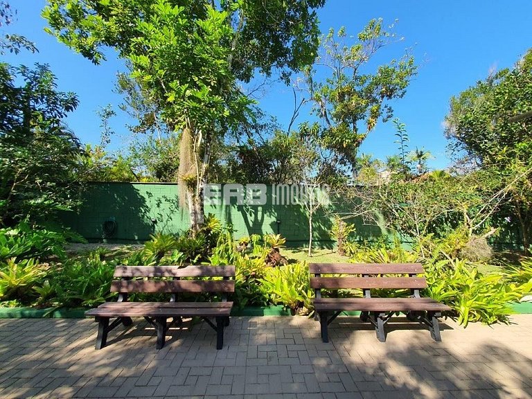 Charmosa casa a 100m da praia de Itamambuca