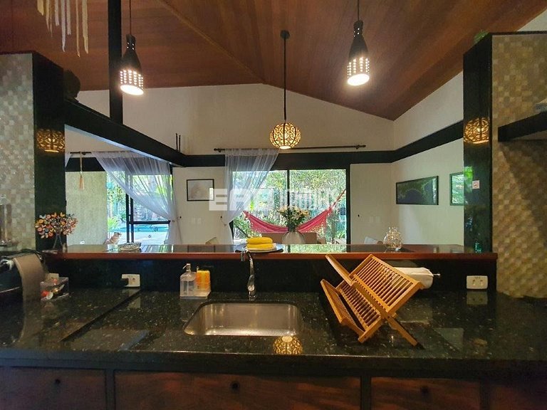 Casa para 4 pessoas a 100m da praia de Itamambuca