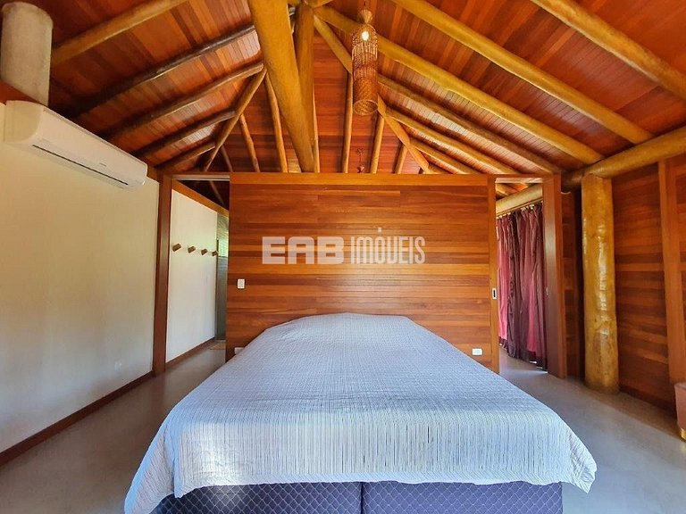 Moderna casa de temporada na praia de Itamambuca