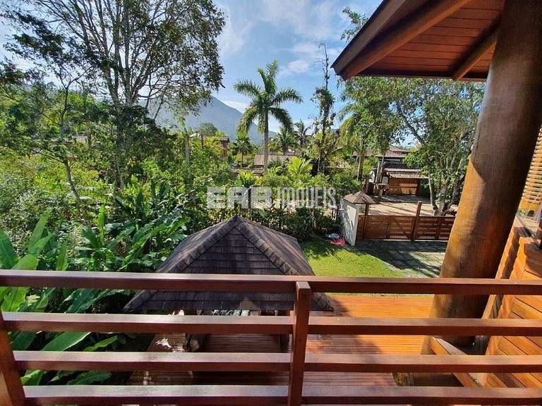 Moderna casa de temporada na praia de Itamambuca