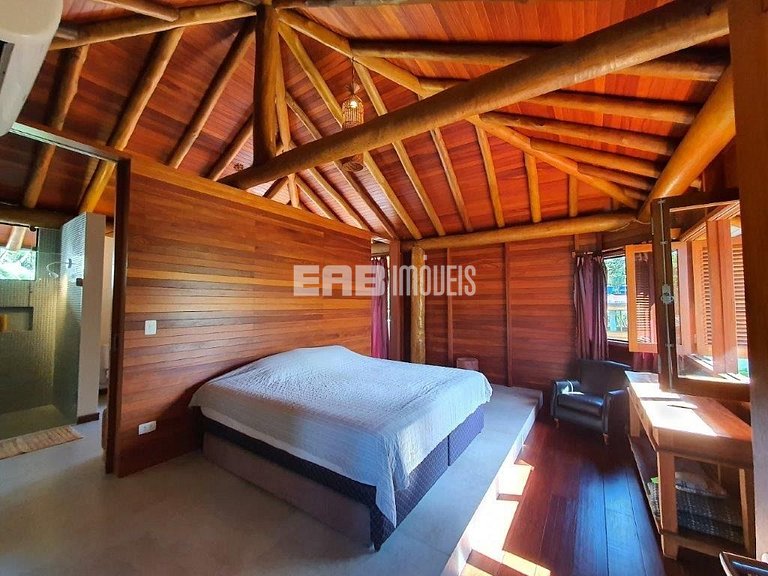 Moderna casa de temporada na praia de Itamambuca