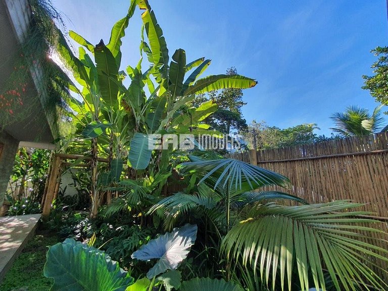 Moderna casa de praia, a poucos passos das areias de Itamamb