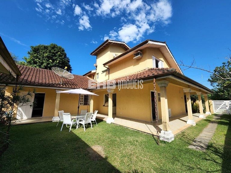 Casa de temporada a 140m de Itamambuca