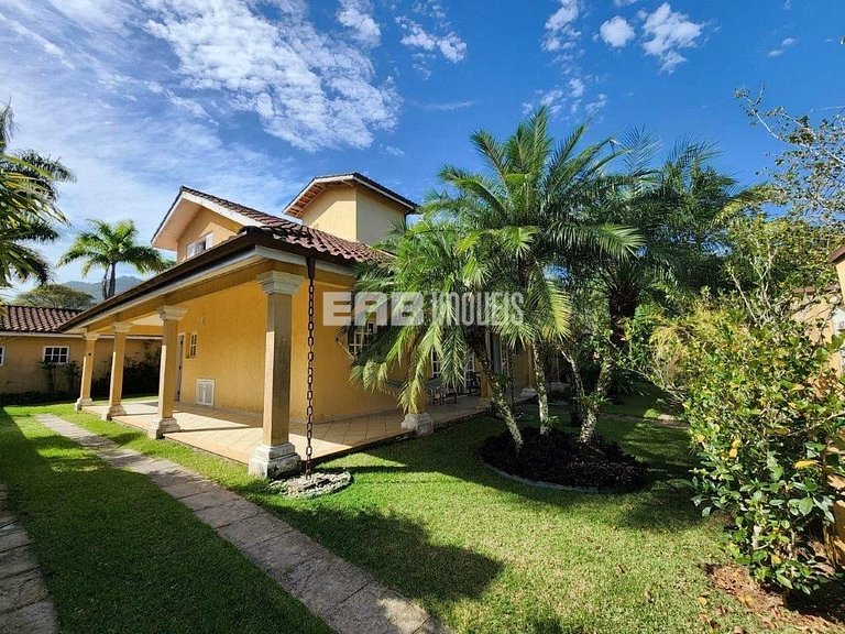 Casa de temporada a 140m de Itamambuca