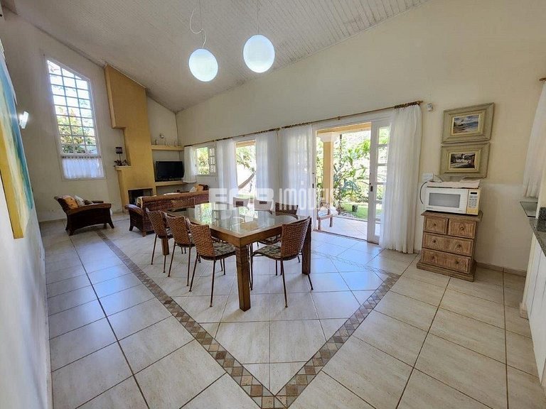 Casa de temporada a 140m de Itamambuca