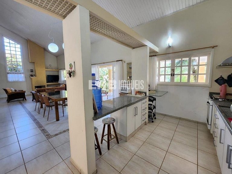 Casa de temporada a 140m de Itamambuca