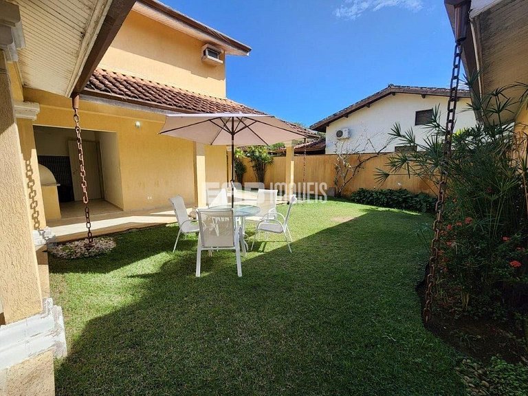 Casa de temporada a 140m de Itamambuca