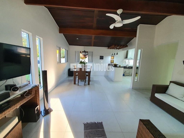 Casa integrada à natureza, para aproveitar o melhor de Itama