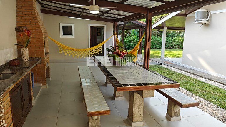 Casa integrada à natureza, para aproveitar o melhor de Itama