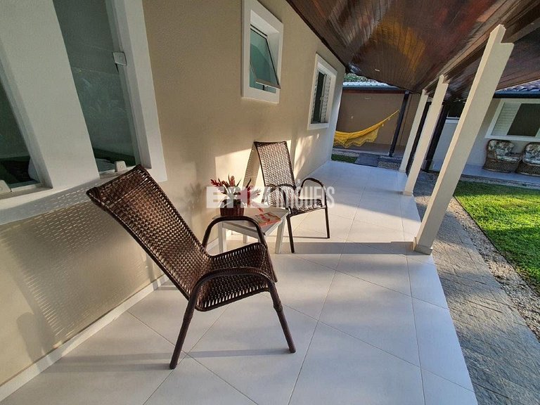 Casa integrada à natureza, para aproveitar o melhor de Itama