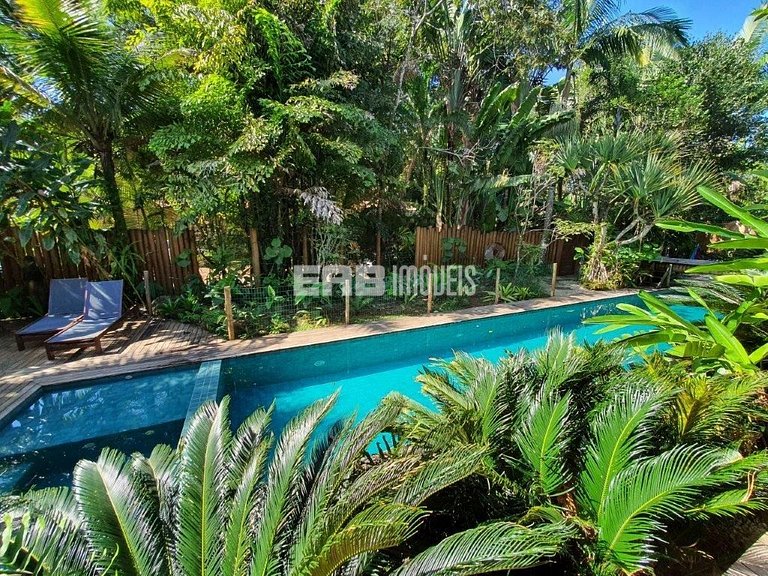 Belíssima casa com piscina e espaço gourmet na praia de Itam