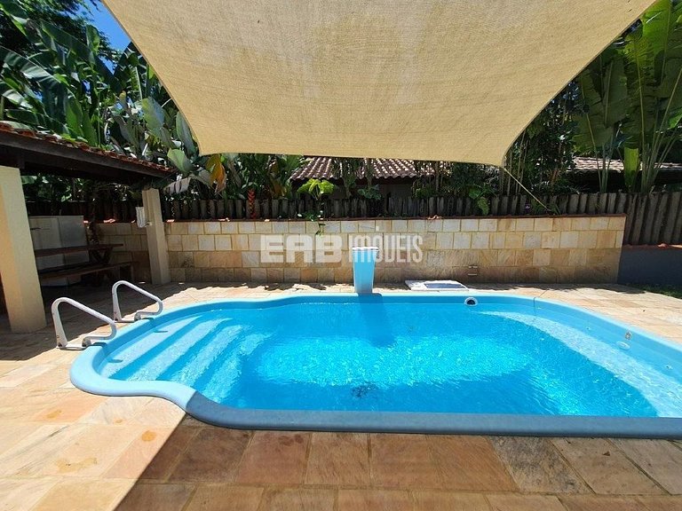 A apenas 60m da praia de Itamambuca!