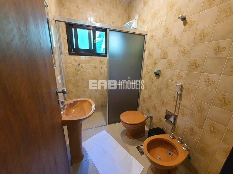 A apenas 60m da praia de Itamambuca!