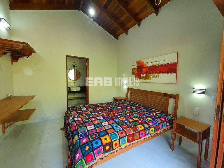 Suíte com ar condicionado para um casal em Itamambuca