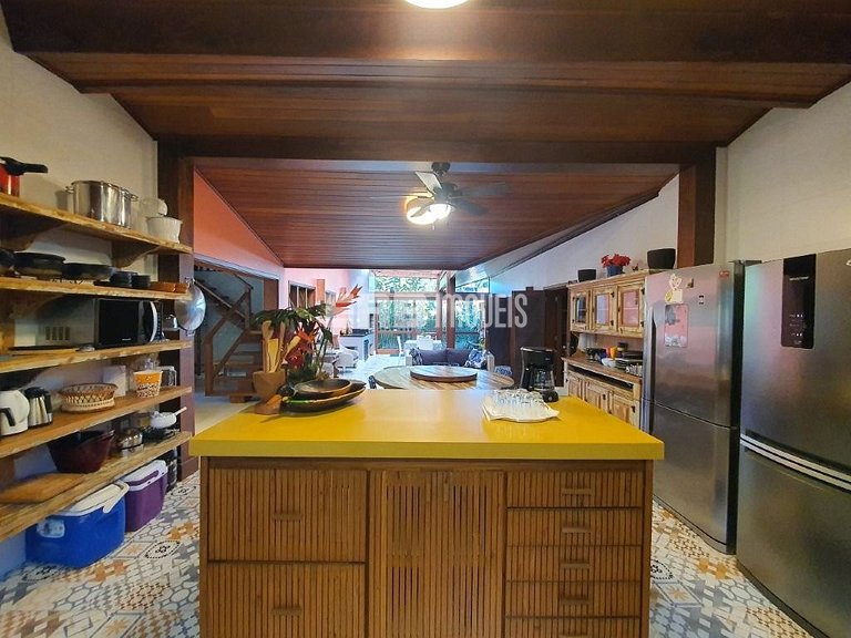 Casa para temporada na praia de Itamambuca, Ubatuba