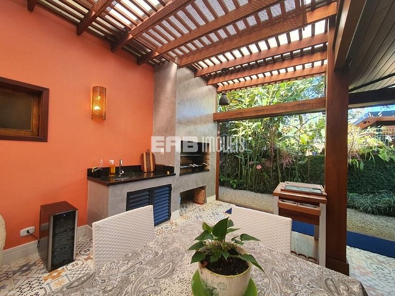 Casa para temporada na praia de Itamambuca, Ubatuba