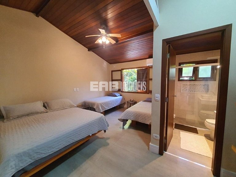 Casa para temporada na praia de Itamambuca, Ubatuba