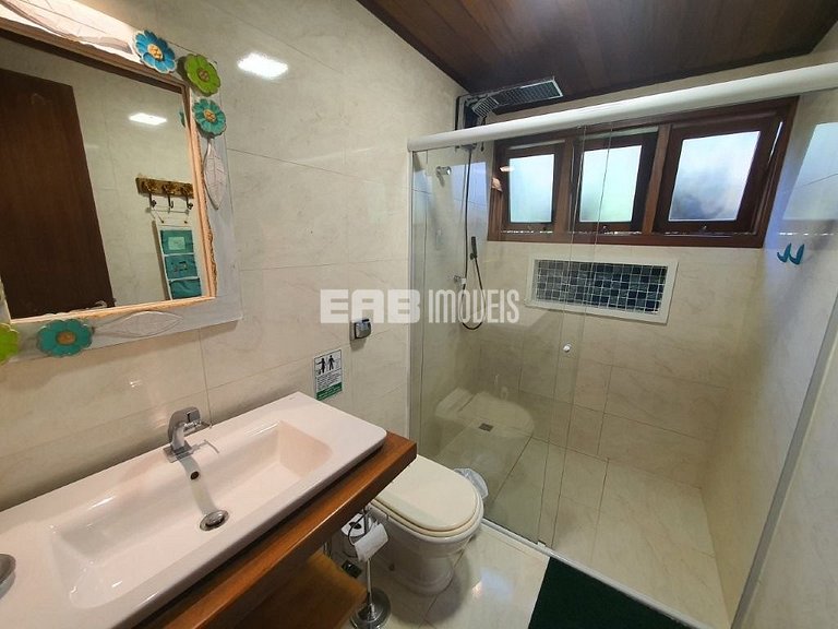 Casa para temporada na praia de Itamambuca, Ubatuba