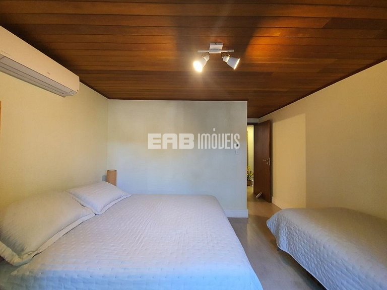 Casa para temporada na praia de Itamambuca, Ubatuba