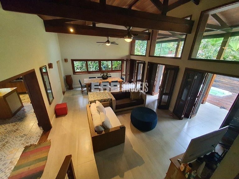 Casa para temporada na praia de Itamambuca, Ubatuba