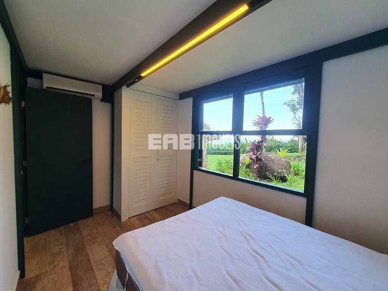 Casa com vista para o mar, na praia do Félix, em Ubatuba