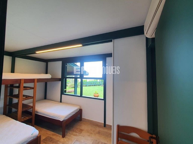 Casa com vista para o mar, na praia do Félix, em Ubatuba